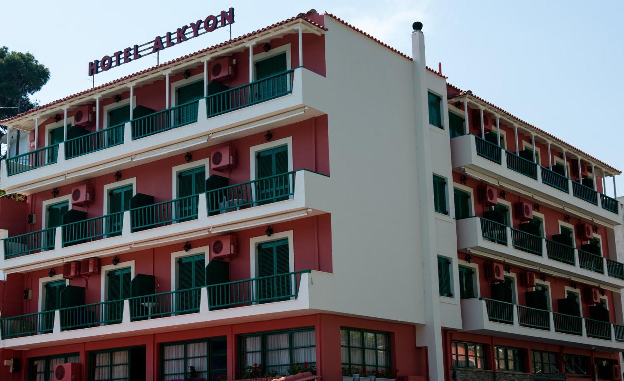 Alkyon Hotel Patitírion Extérieur photo