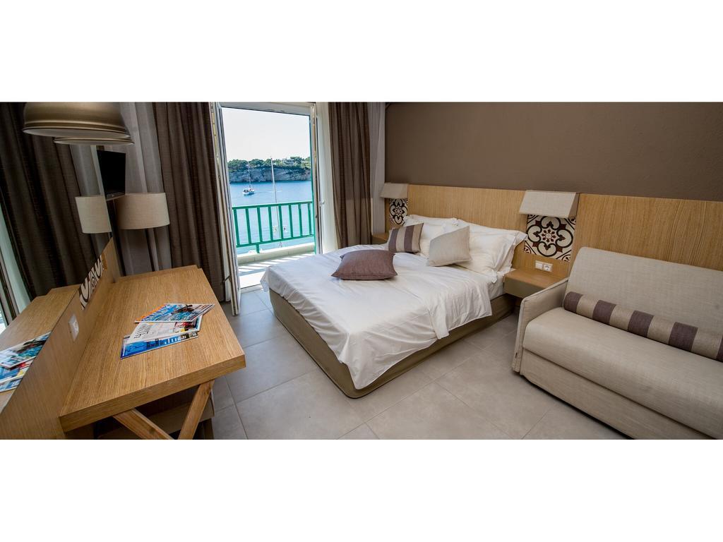 Alkyon Hotel Patitírion Extérieur photo